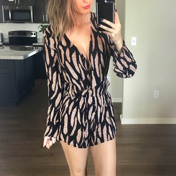 Blue Life Dresses & Skirts - Blue Life Brown & Black Feather Romper XS